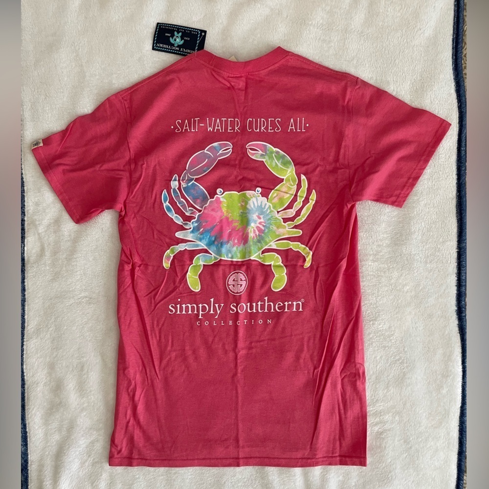 NWT Simply Southern Pink Graphic T-Shirt size Small